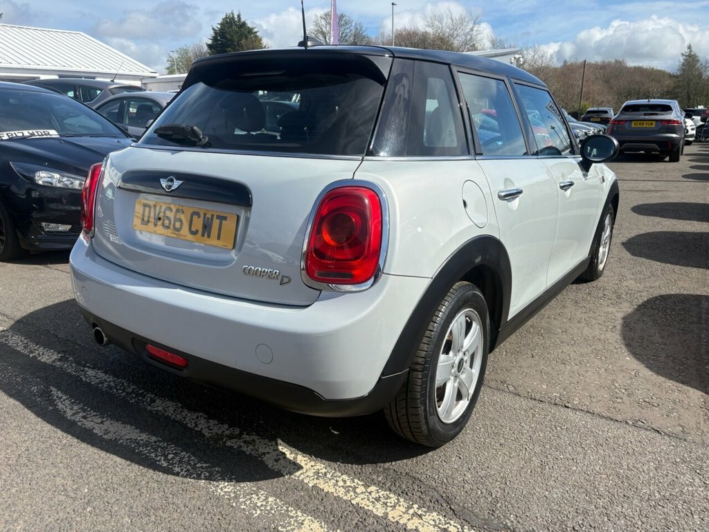 Mini Hatch 1.5L Cooper D DV66CWT Silver #6
