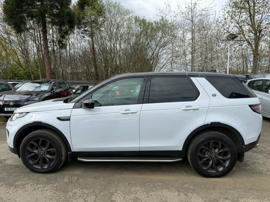 Land Rover Discovery Sport 2L Landmark SC68VHG White #4
