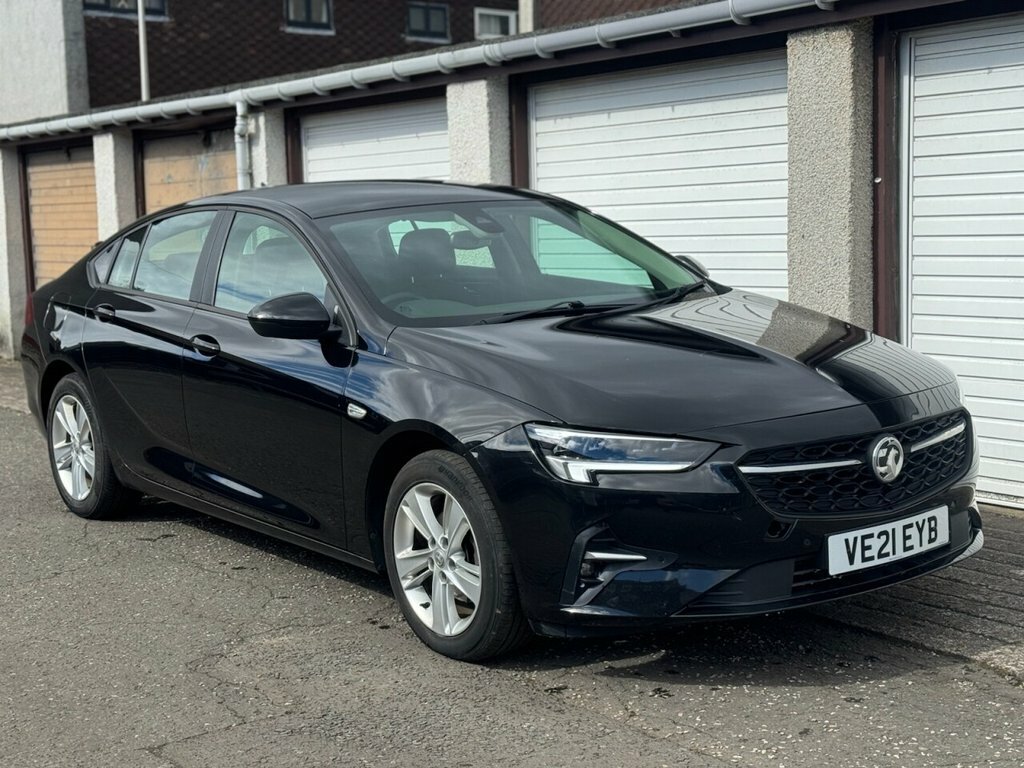 Vauxhall Insignia 1.5L Se Nav Black