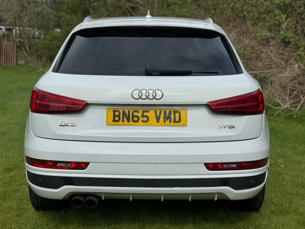 Audi Q3 1.4L S Line BN65VMD White #5