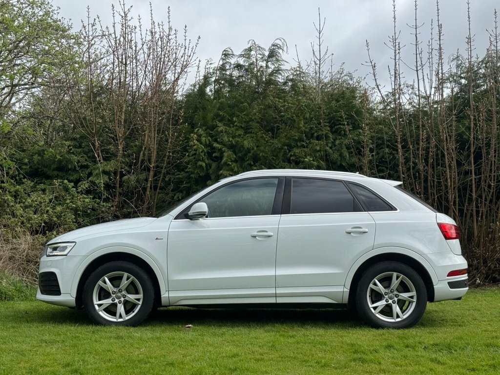 Audi Q3 1.4L S Line BN65VMD White #4