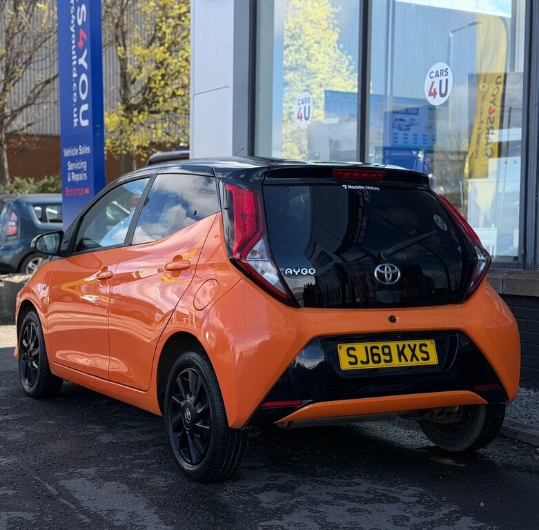 Toyota Aygo 1L X-cite SJ69KXS Orange #5