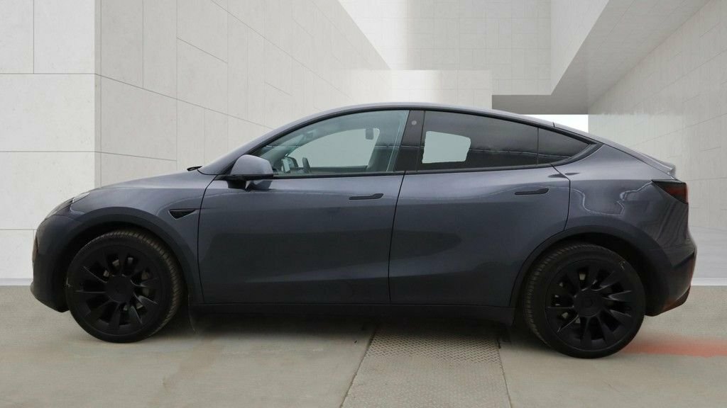 Tesla Model Y Suv BU22ZJX Grey #6