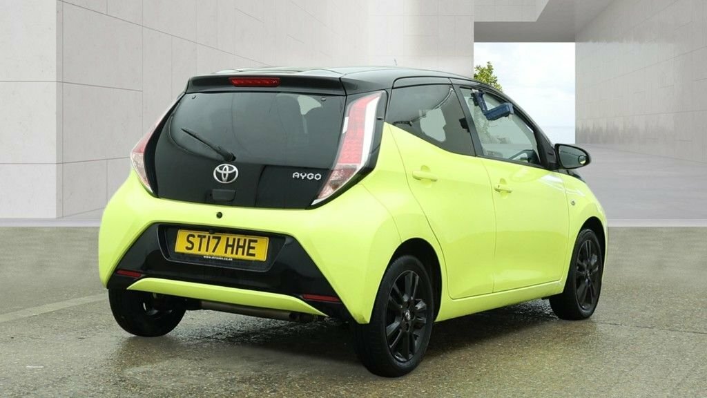 Toyota Aygo 1L X-cite ST17HHE Yellow #4