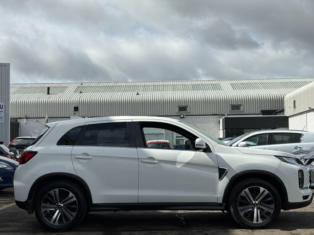 Mitsubishi ASX 2L Dynamic White #5