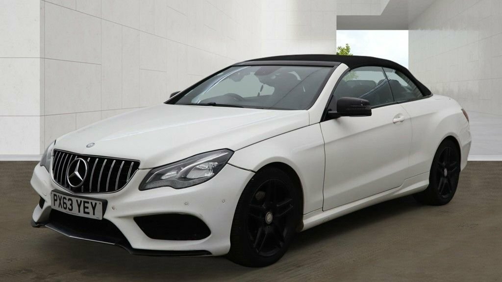 Mercedes-Benz E Class 2L Amg Sport PX63YEY White #2