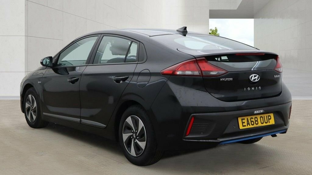Hyundai Ioniq 1.6L Se EA68OUP Black #3