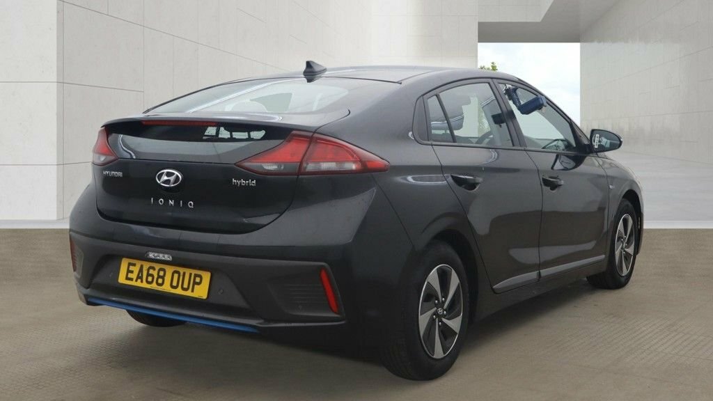 Hyundai Ioniq 1.6L Se EA68OUP Black #4