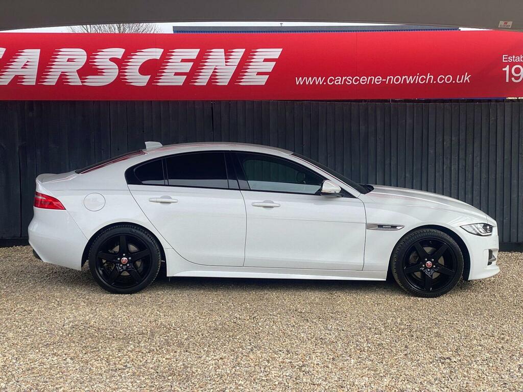 Jaguar XE Saloon 2.0D R-sport Euro 6 Ss 201868 White