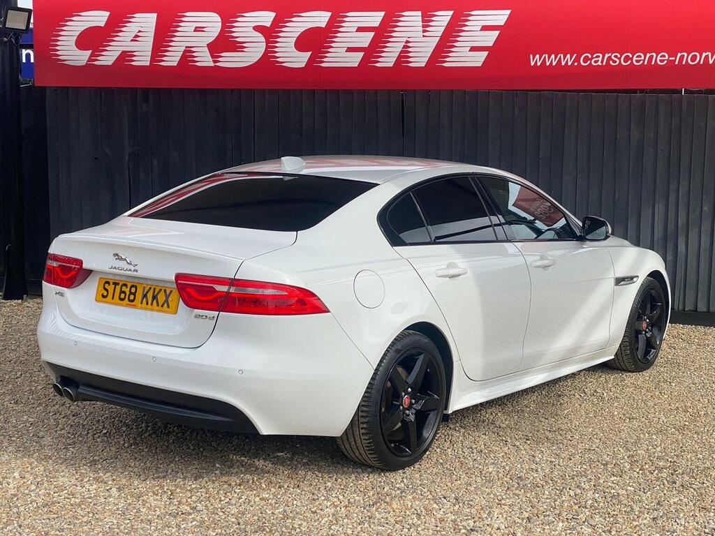 Jaguar XE Saloon 2.0D R-sport Euro 6 Ss 201868 ST68KKX White #2