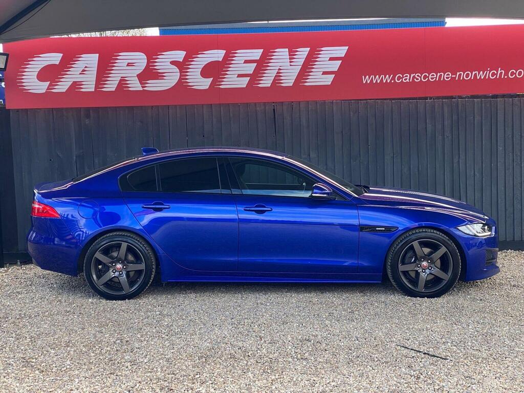 Jaguar XE Saloon 2.0D R-sport Euro 6 Ss 201818 Blue