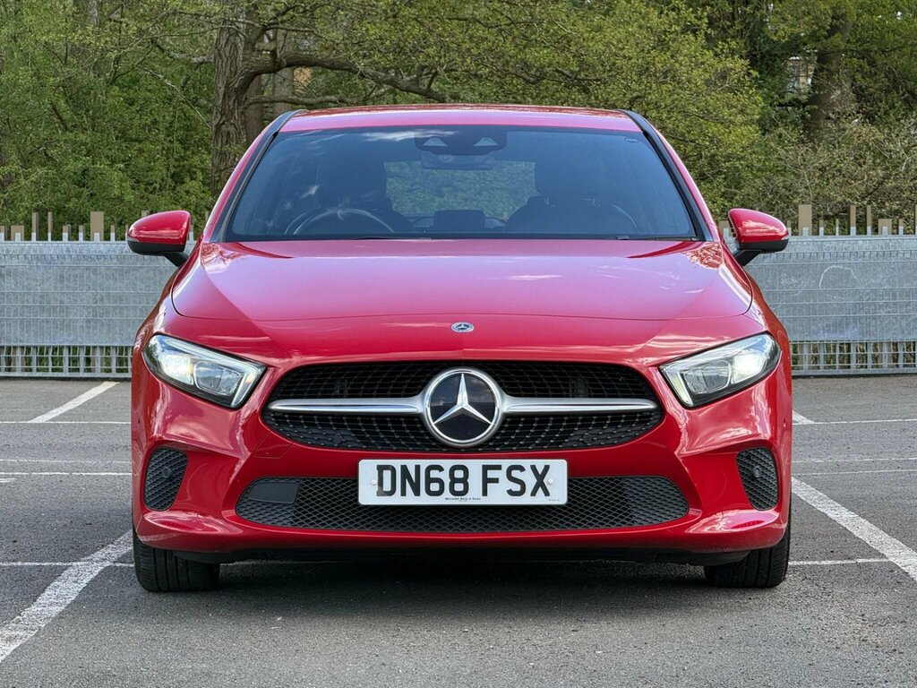 Mercedes-Benz A Class 1.5 A180d Sport Executive 7G-dct Euro 6 Ss DN68FSX Red #2