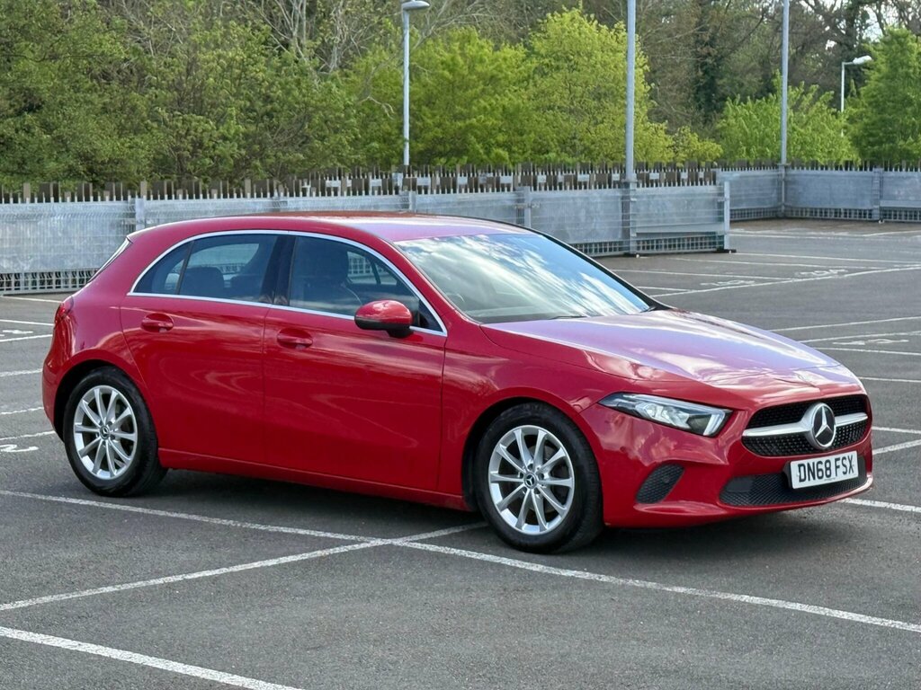 Mercedes-Benz A Class 1.5 A180d Sport Executive 7G-dct Euro 6 Ss DN68FSX Red #3
