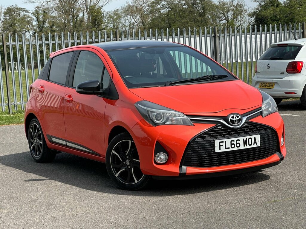 Toyota Yaris 1.33 Dual Vvt-i Orange Edition Euro 6 Orange