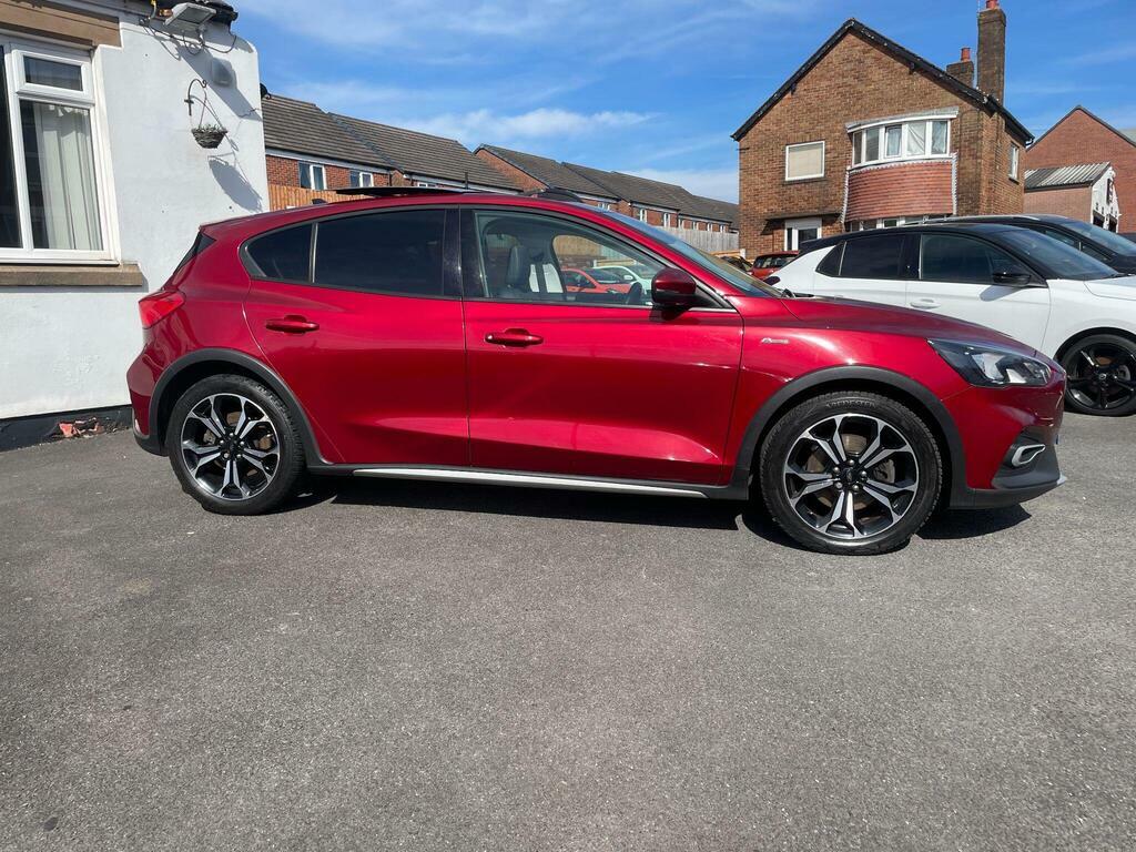 Ford Focus 1.5T Ecoboost Active X Euro 6 S S SR19SJU Red #4