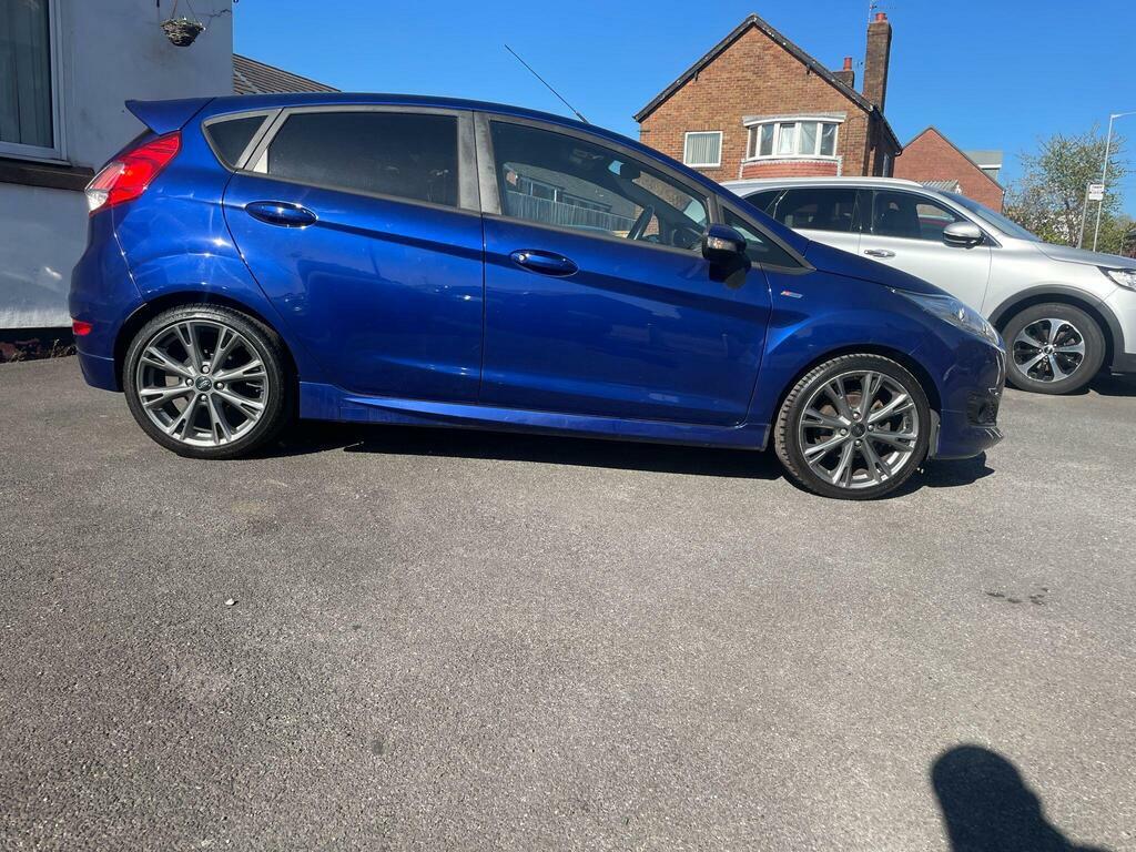Ford Fiesta 1.0T Ecoboost St-line Hatchback YT17PXP Blue #4