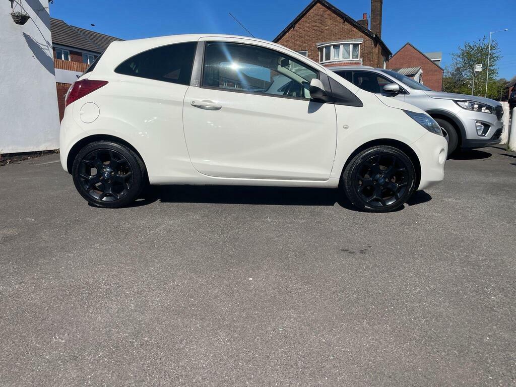 Ford KA 1.2 Zetec White Edition Hatchback SA16BYF White #4