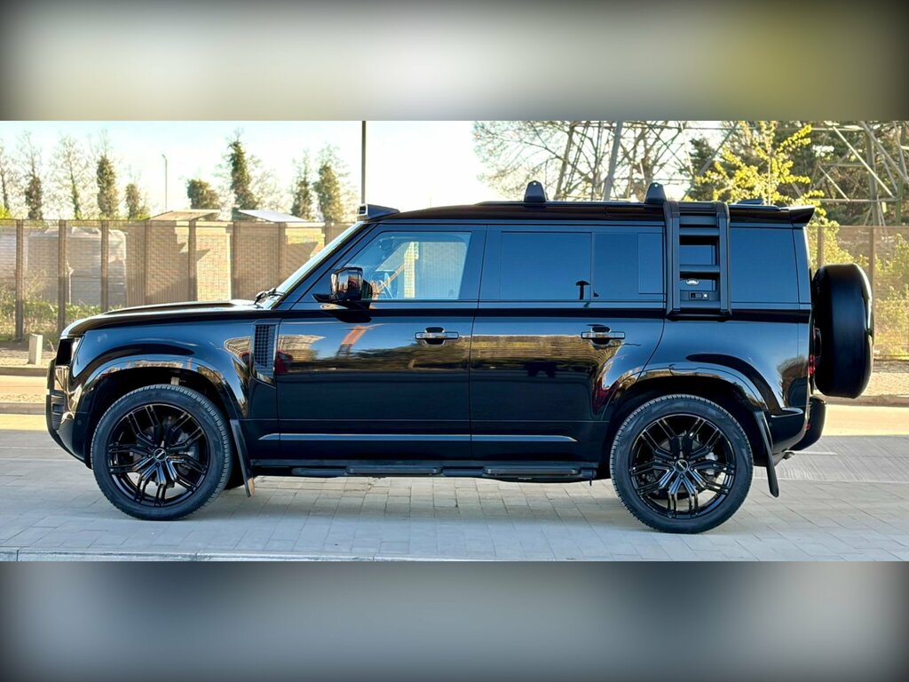 Land Rover Defender 110 3.0 D300 Mhev X-dynamic Hse Suv 4W LG74KNL Black #6
