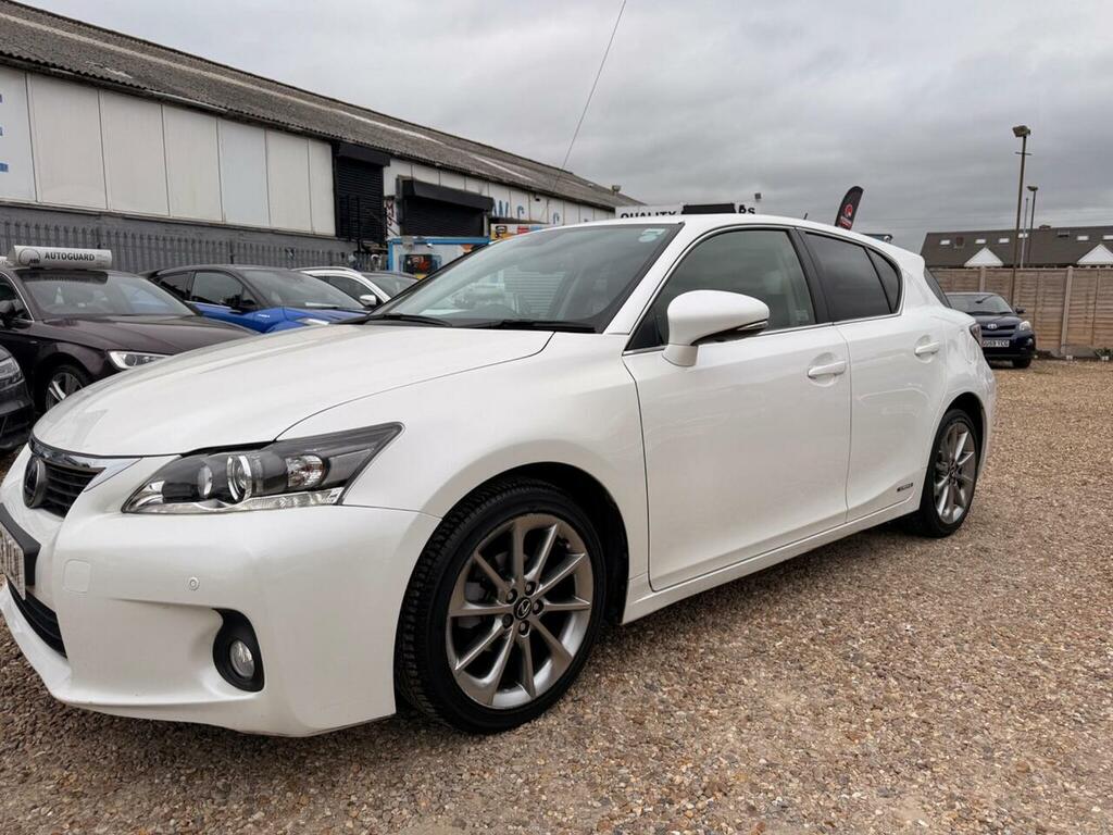 Lexus CT Hybrid LL13YLN White #6