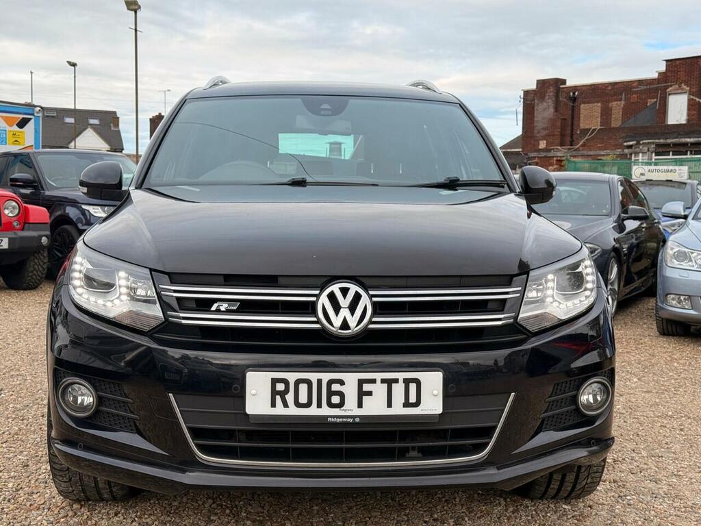 Volkswagen Tiguan Diesel Black #3