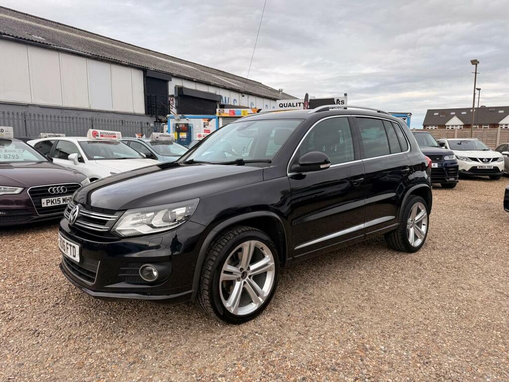 Volkswagen Tiguan Diesel Black #4