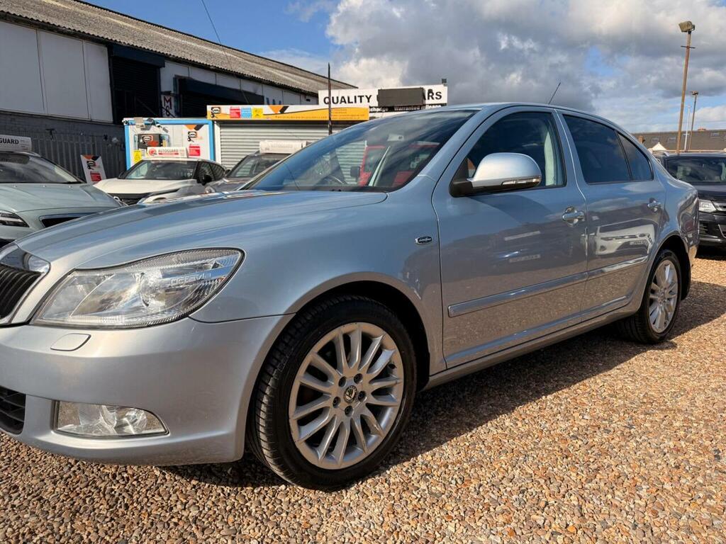 Skoda Octavia Petrol GY10ULR Blue #6