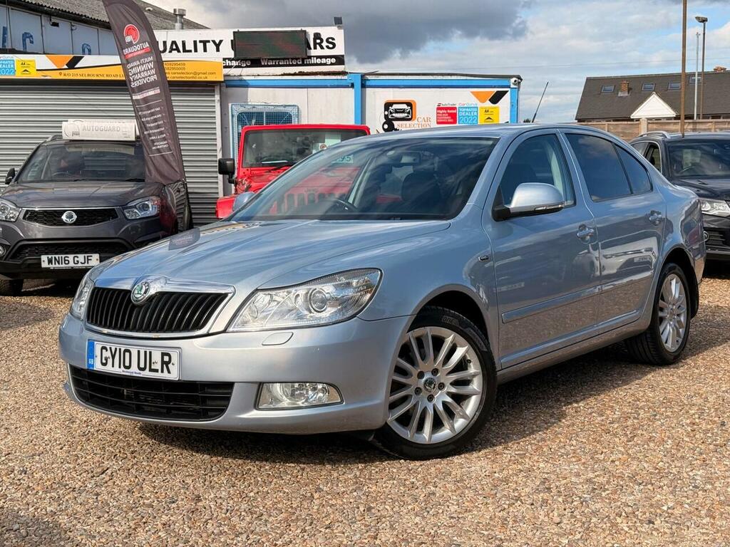 Skoda Octavia Petrol GY10ULR Blue #2