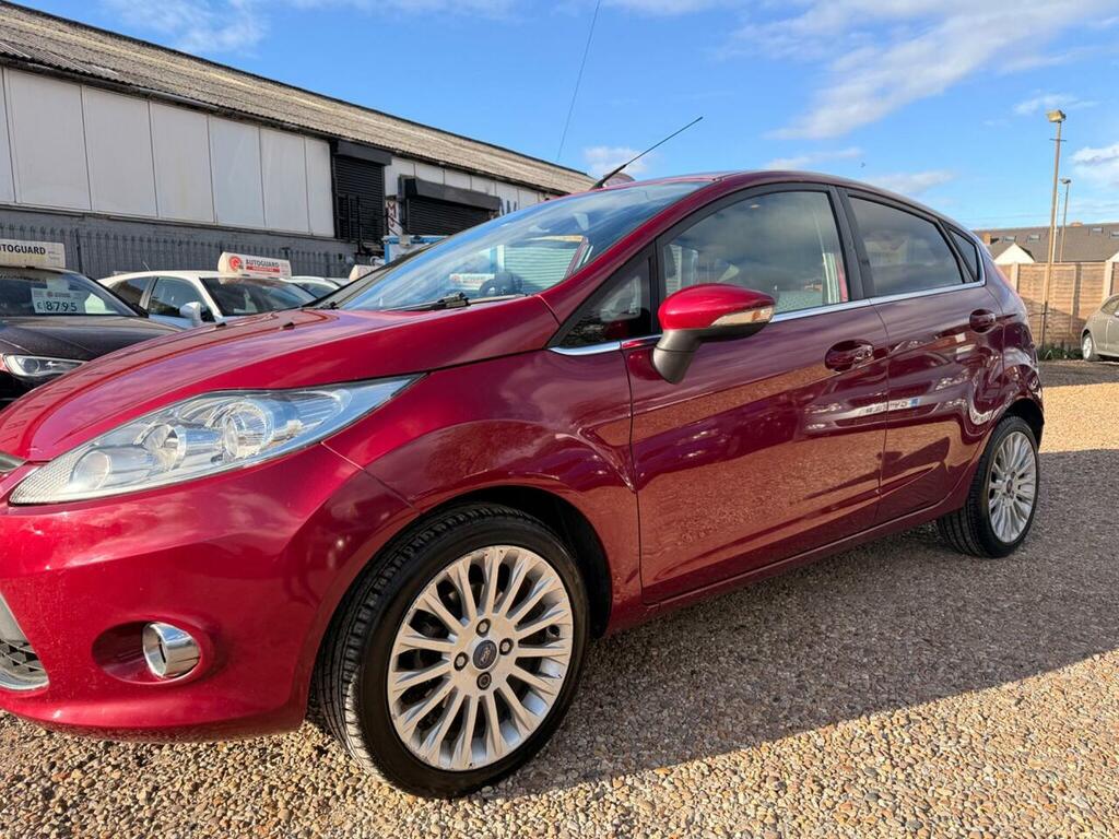 Ford Fiesta Petrol NJ62POA Red #6