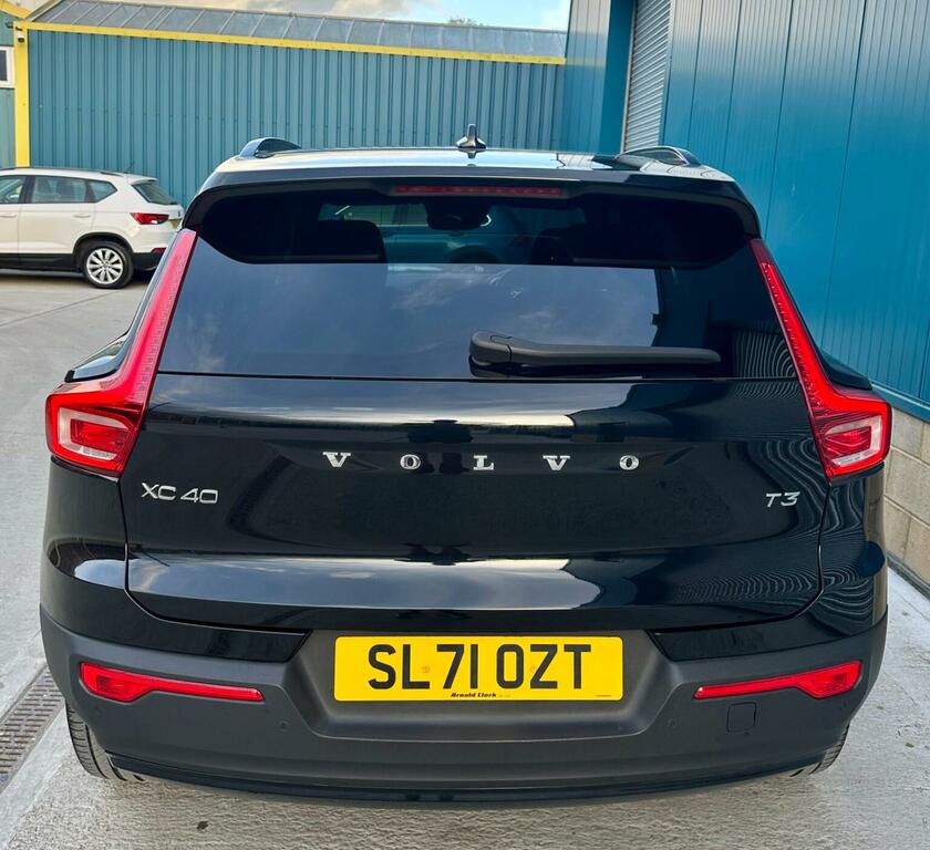 Volvo XC40 Suv 1.5 T3 R-design Euro 6 Ss 202171 SL71OZT Black #4