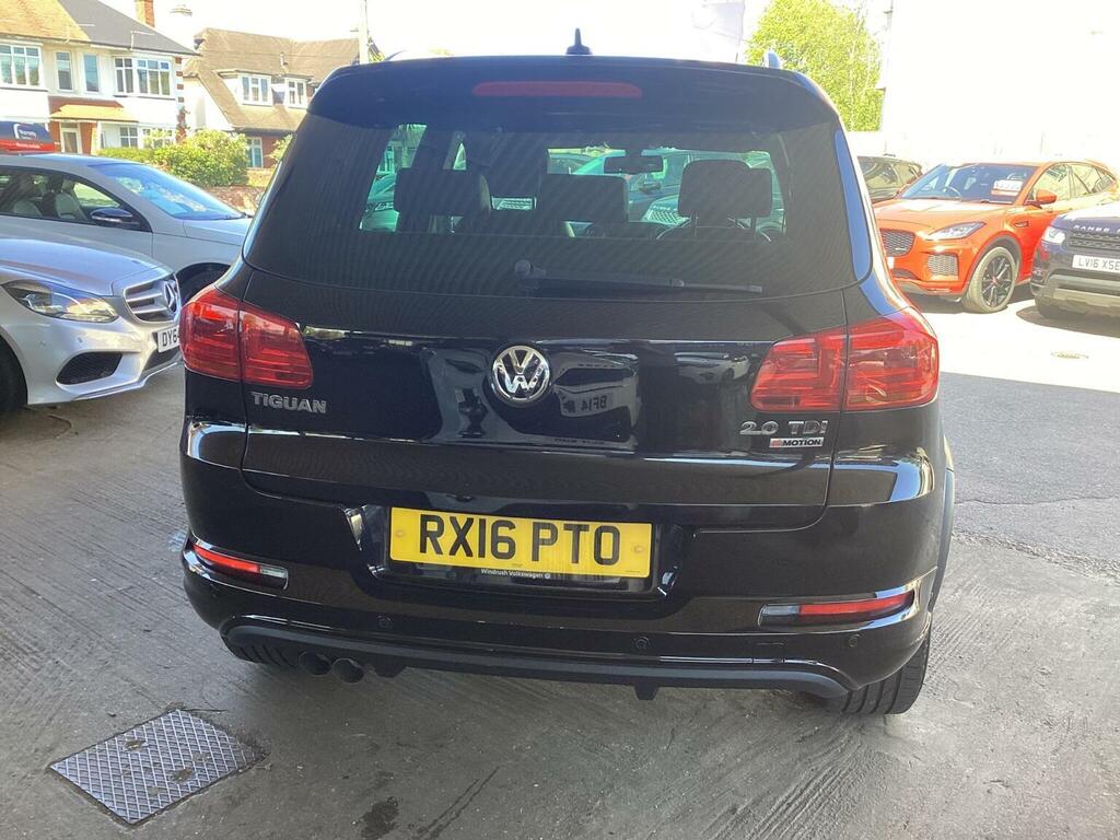 Volkswagen Tiguan Suv 2.0 Tdi Bluemotion Tech R-line Edition Dsg 4Wd RX16PTO Black #4
