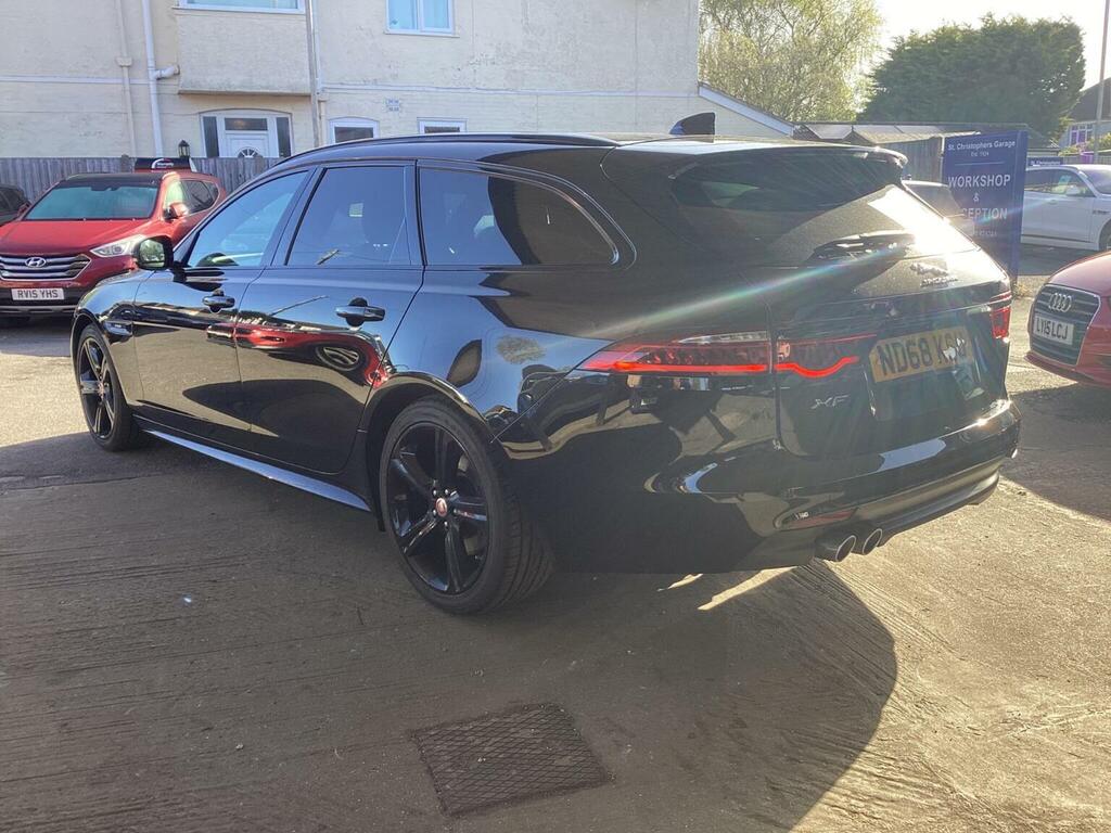 Jaguar XF Estate 2.0D R-sport Sportbrake Euro 6 Ss 5 ND68KSU Black #4