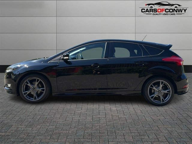 Ford Focus 1.5 Tdci St-line X Hatchback Eur YE18MXN Black #4