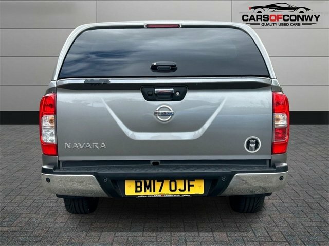 Nissan Navara 2.3 Dci Tekna Pickup Double Cab Grey #6