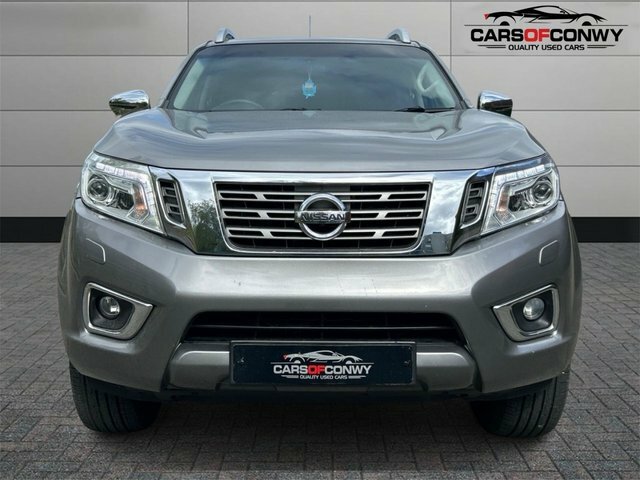 Nissan Navara 2.3 Dci Tekna Pickup Double Cab Grey #2