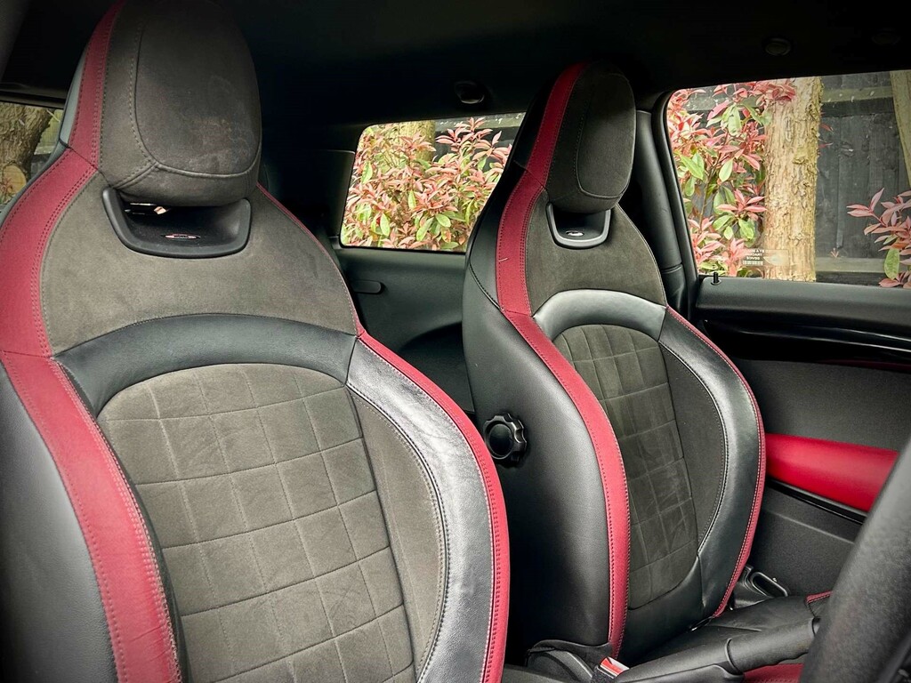 Mini Hatch John Cooper Works MJ65GZV #3