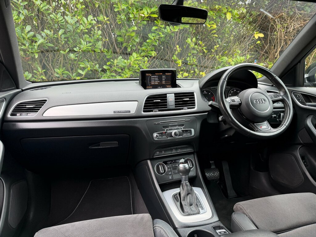 Audi Q3 2.0 Tdi Quattro S-line Euro 6 DL66LDC Black #6