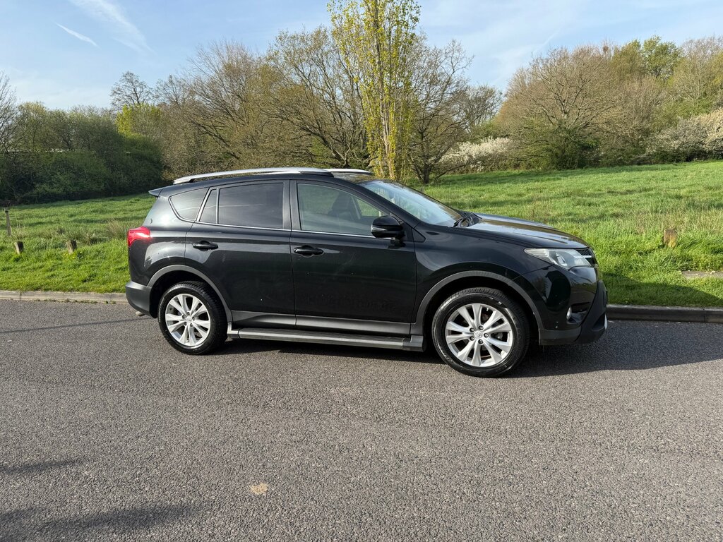 Toyota Rav 4 2.2 D-cat Invincible 4Wd Black