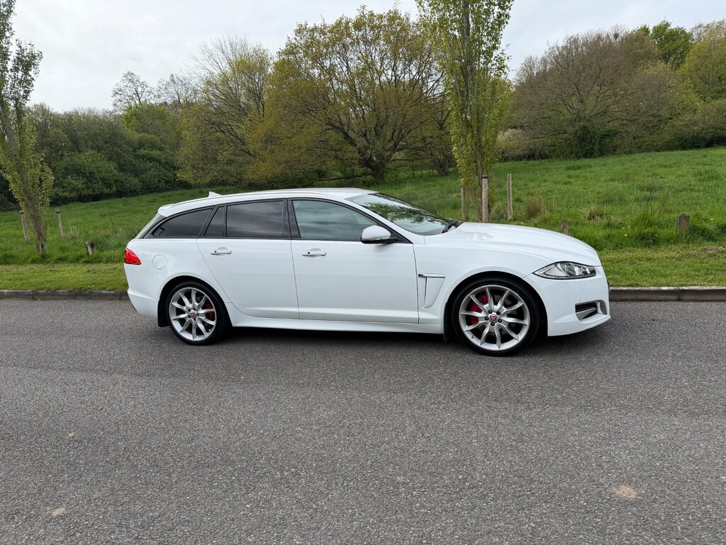 Jaguar XF 3.0D S V6 Premium Luxury Sportbrake White