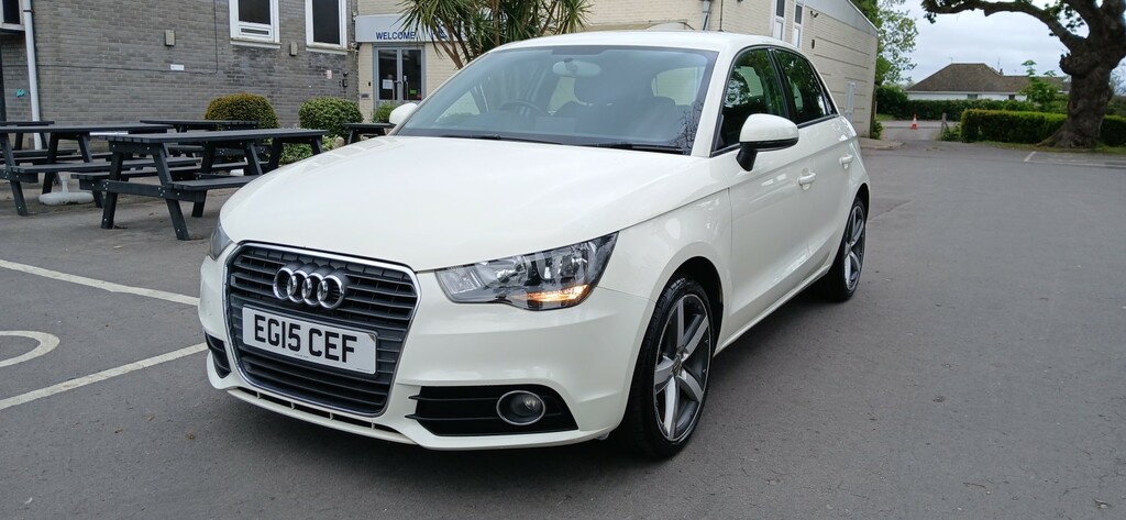 Audi A1 Hatchback 1.2 Tfsi Sport 2015 EG15CEF White #4