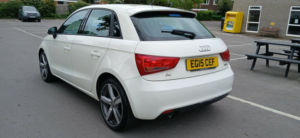 Audi A1 Hatchback 1.2 Tfsi Sport 2015 EG15CEF White #6