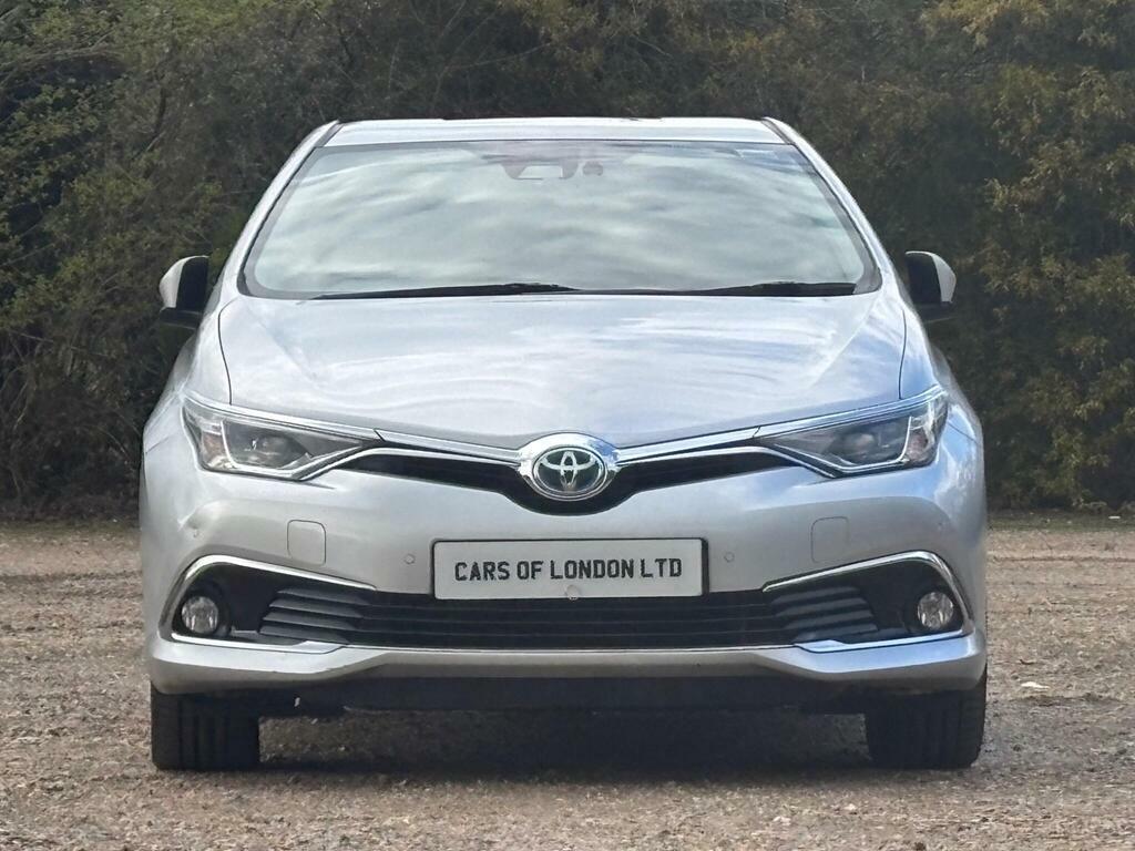 Toyota Auris 1.8 Vvt-h Excel Cvt Euro 6 S S Silver #2