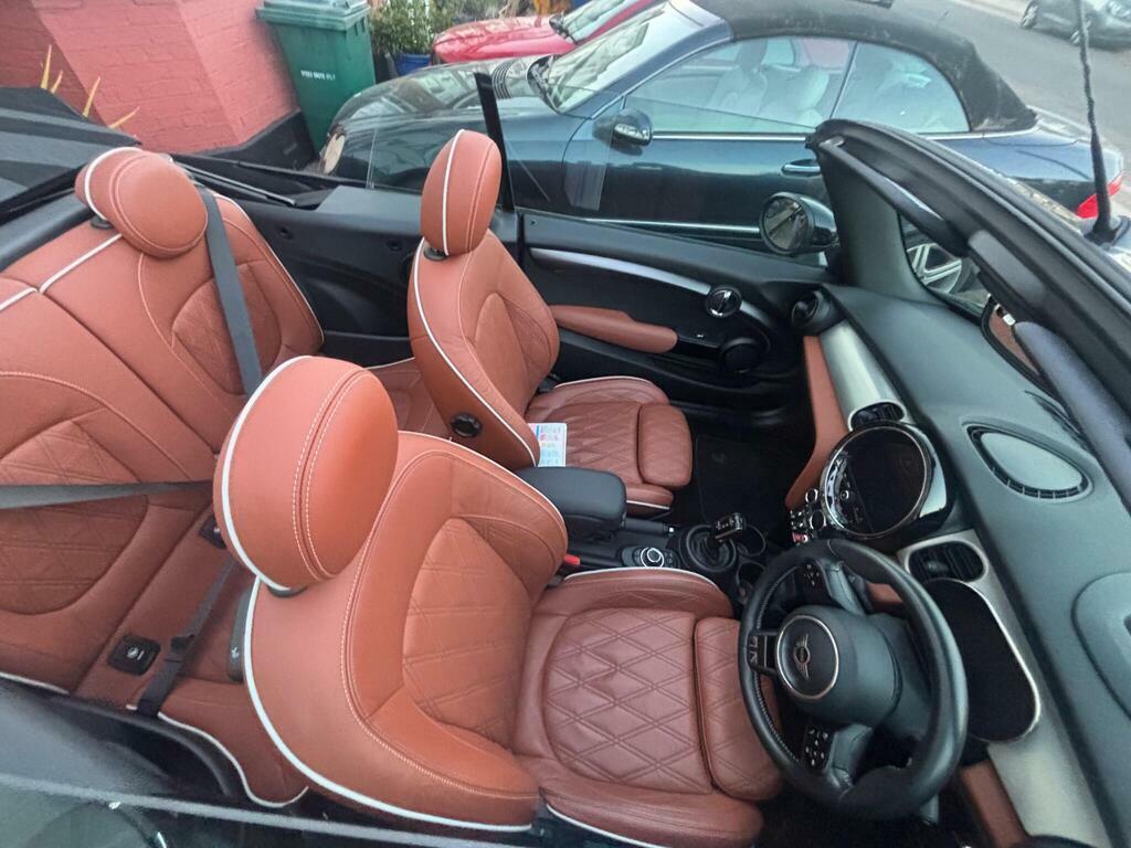 Mini Convertible 1.5 Cooper Exclusive Steptronic Euro 6 S S Black #4