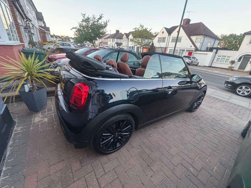 Mini Convertible 1.5 Cooper Exclusive Steptronic Euro 6 S S Black #5