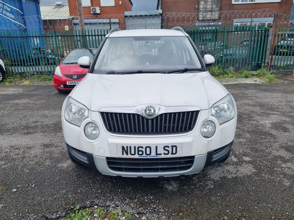Skoda Yeti 1.4 Tsi S Euro 5 NU60LSD White #2