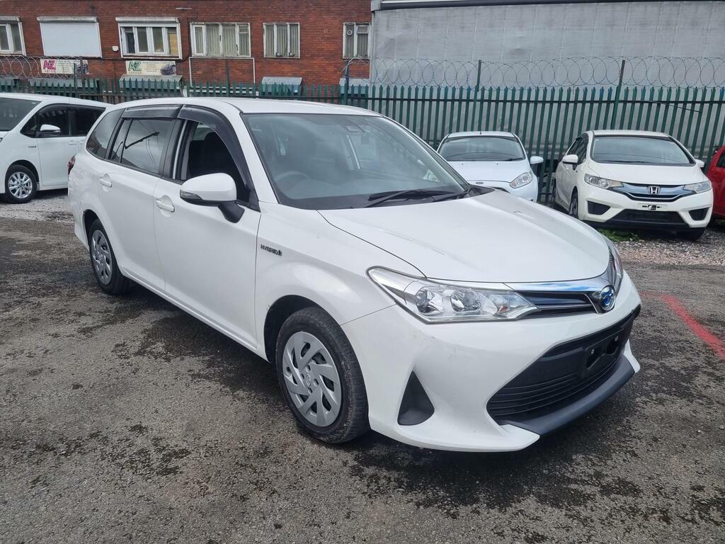 Toyota Corolla 1.5 Hybrid Ulez White #2