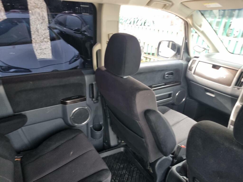 Mitsubishi Delica D5 2.0 G Power Package 4Wd 7 Seat Mivec - 2010 60 White #27