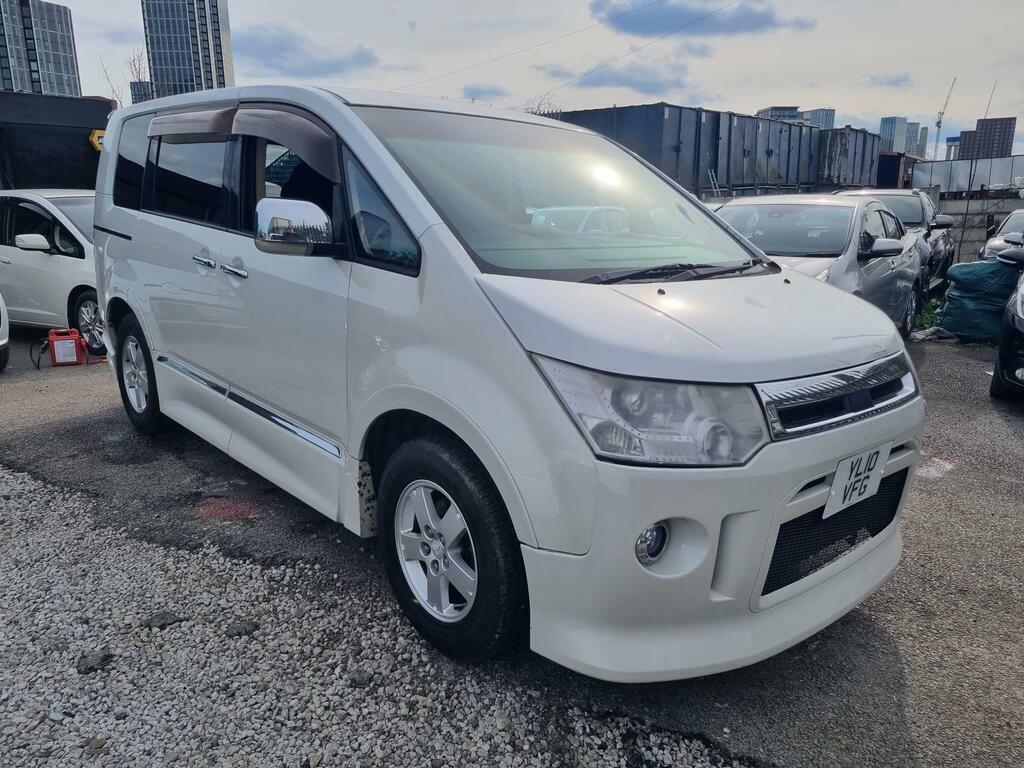 Mitsubishi Delica 8 Seater Ulez Low Miles 2.4 White #3