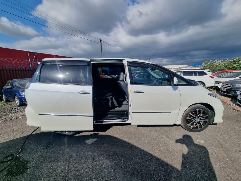 Toyota Estima 2.4 Ulez Sat Nav 7 Seats White
