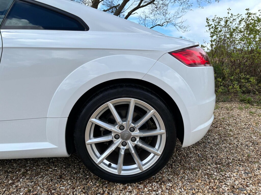 Audi TT 2.0 Tfsi Sport S Tronic Euro 6 Ss White #5