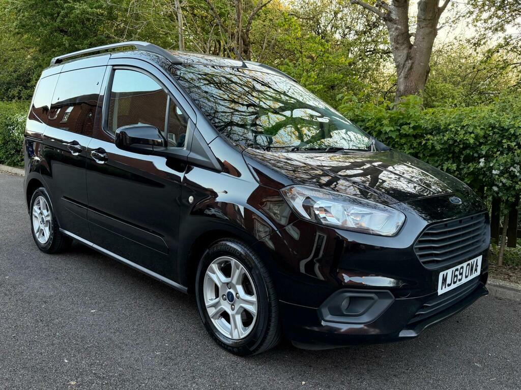 Ford Tourneo Courier 1.0 Ecoboost Zetec Euro 6 Black #4